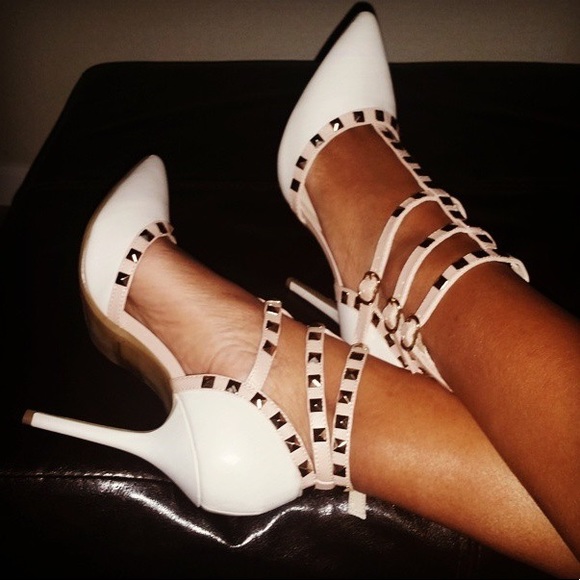 ❌SOLD❌ Sexy Studded T-Straps Stiletto High Heel - Picture 6 of 6